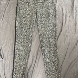 Chico's Black and Gray Zenergy Leggings